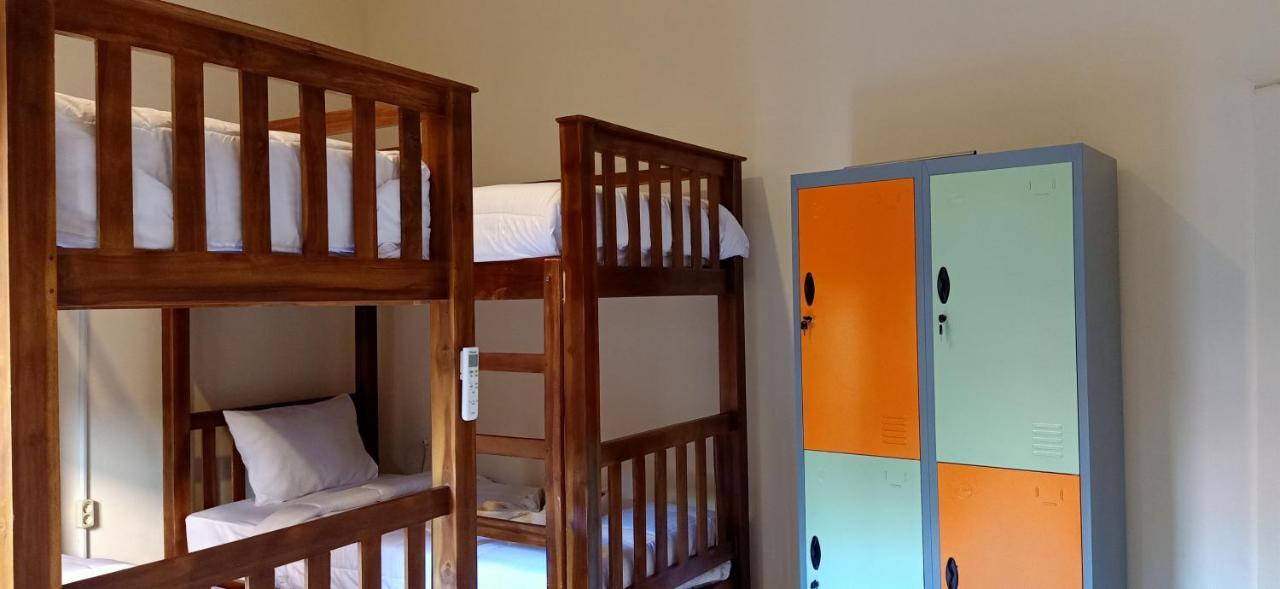 Toyapakeh Happy Penida Hostel المظهر الخارجي الصورة